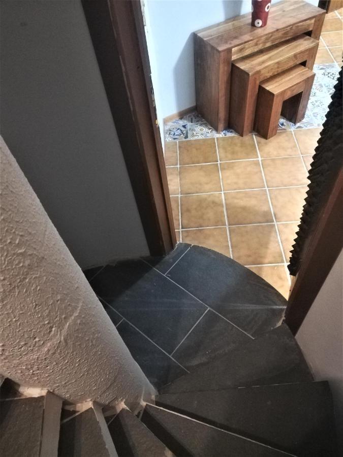 La Taverna Appartamento Scala A Chiocciola フォッローニカ エクステリア 写真